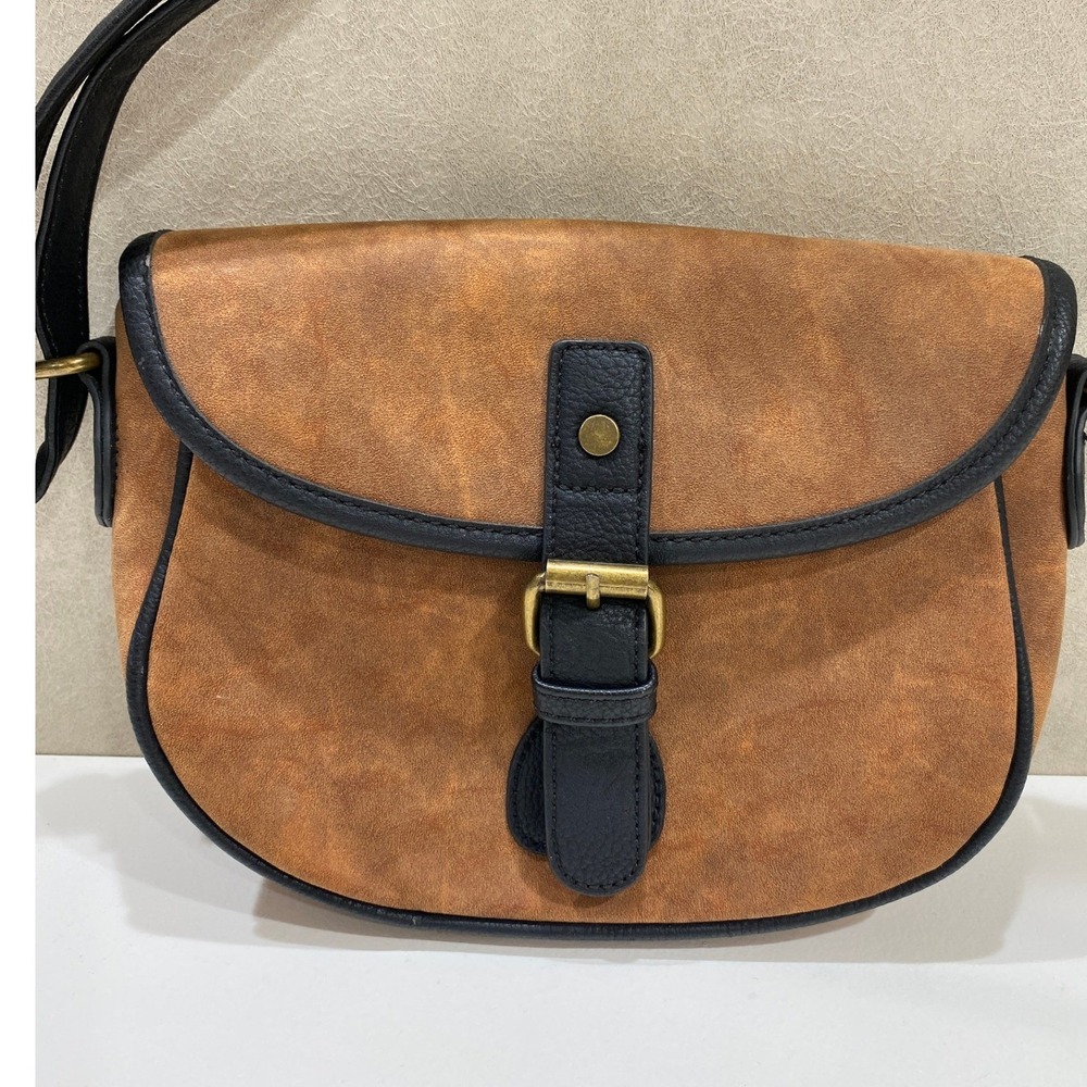 GH Bass & Co Women Cognac Brown Black Faux Leather Saddle Crossbody Bag Buckle